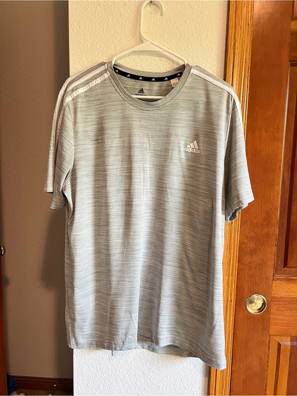 Adidas Mens L Gray PRIMEGREEN AEROREADY 3 Stripe Athletic T-Shirt